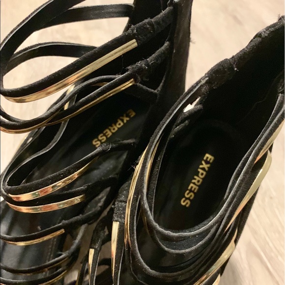 Express strap heels - Picture 4 of 5